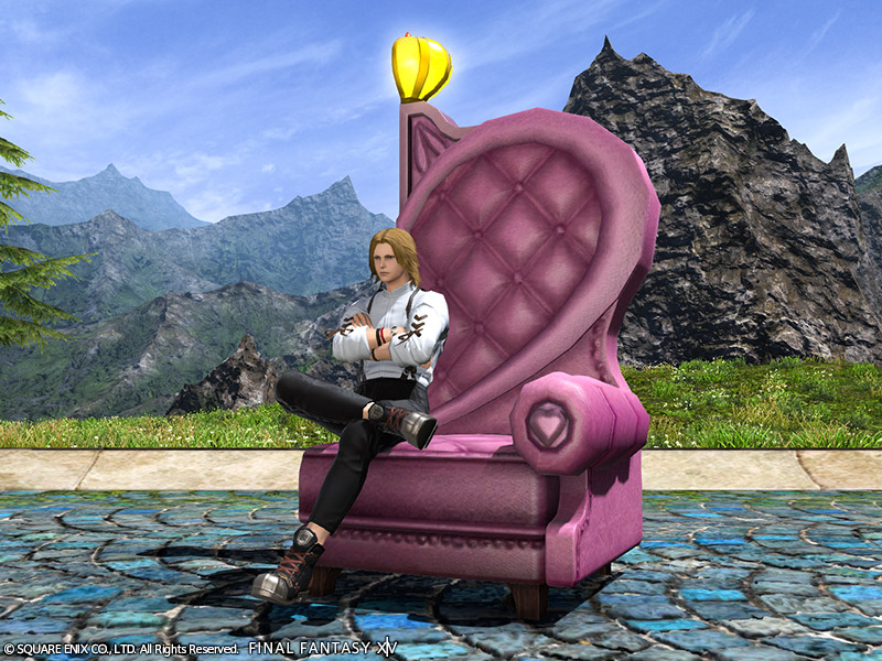 飛天半心椅(右)